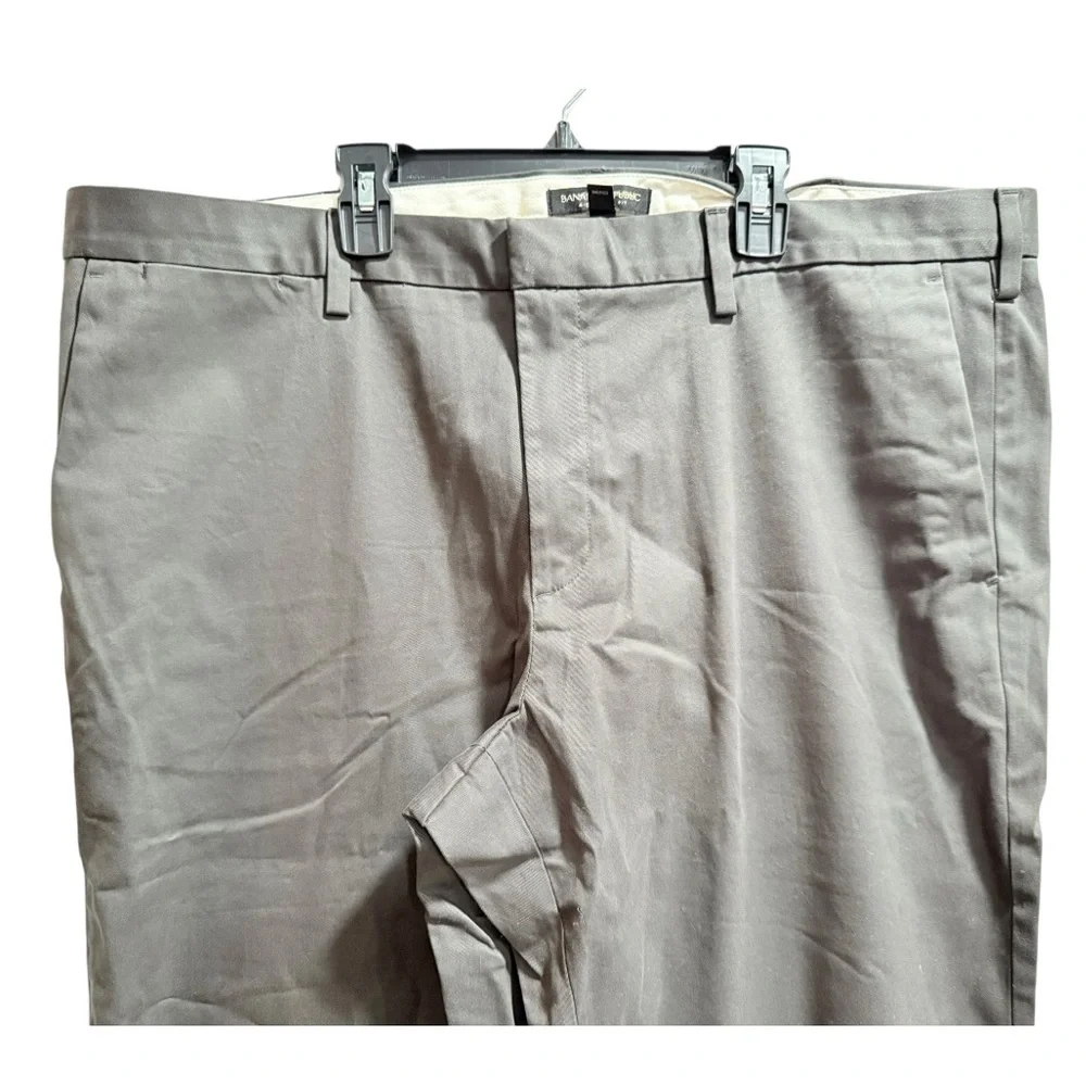 Banana Republic,‎ Aiden Slim Fit Pants, size 40x32 Dark Gray NWOT